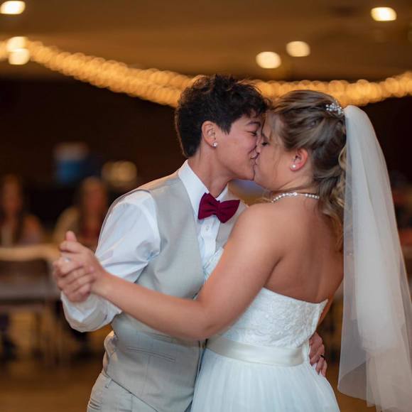 Meet your Posher, Erica - Picture 1 of 1